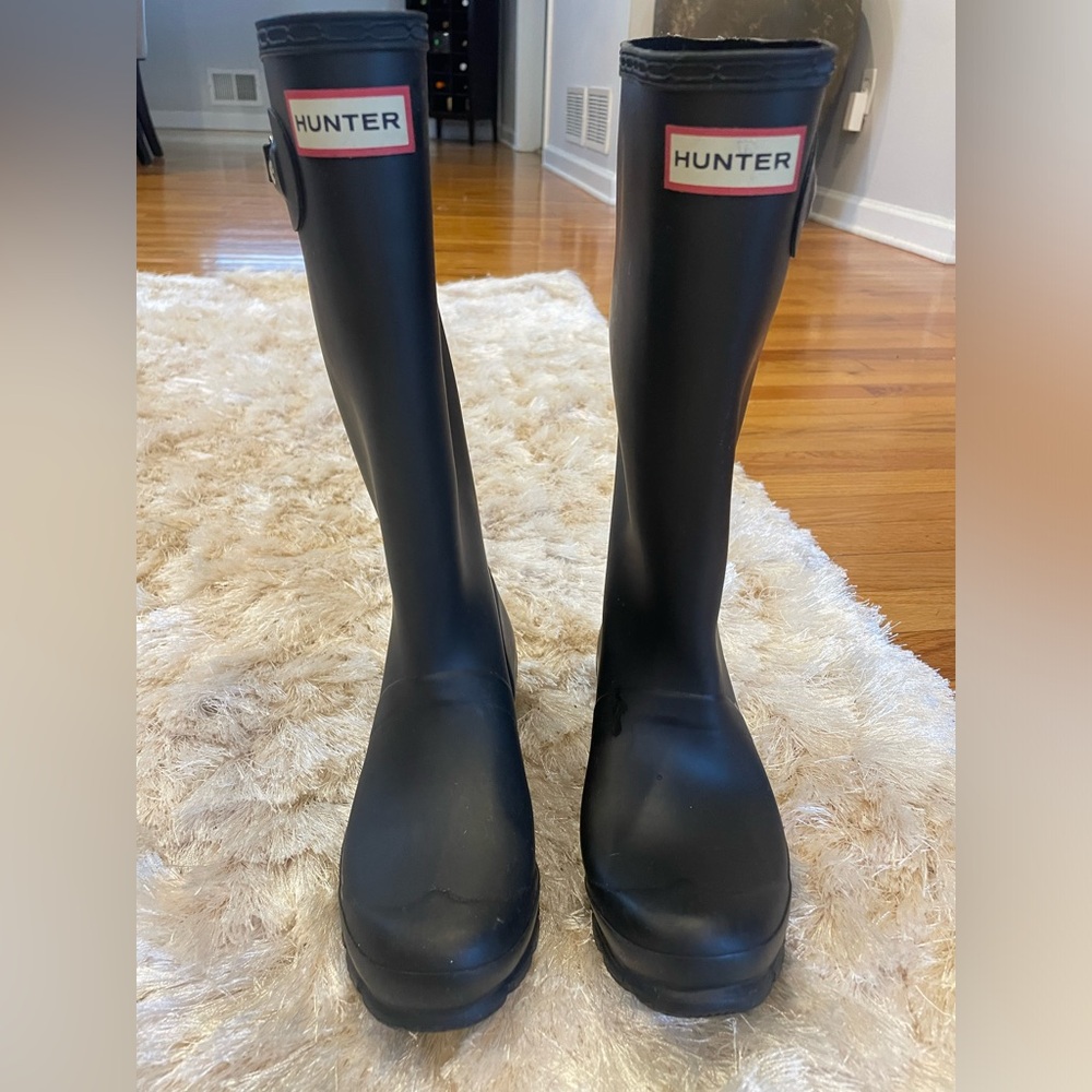 Kids Black Hunter Boots lightly worn